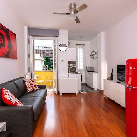 Bright House In Milan Appartement Buitenkant foto